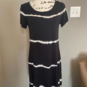 Black and white tie dyed T-shirt dress